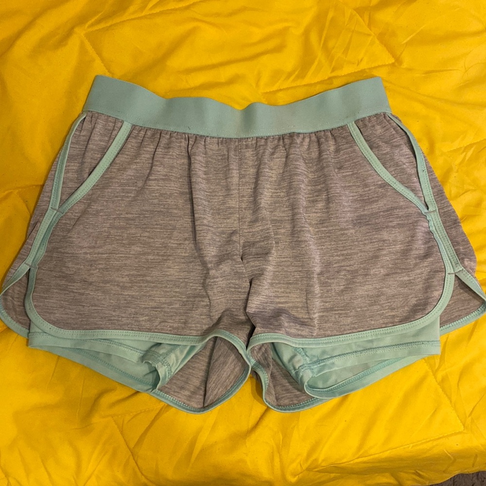 avia athletic shorts with inner compression shorts